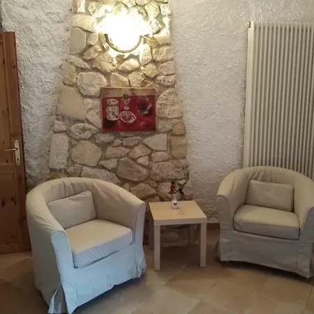 Ca' Roccia Alloggio in famiglia *